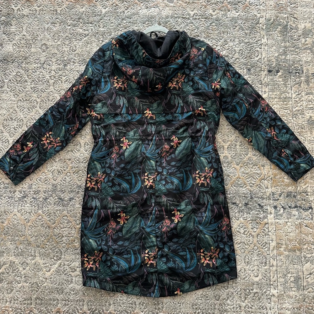 HOUSE BRAND rain coat Size M